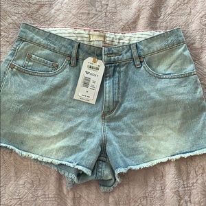 Roxy shorts with tags